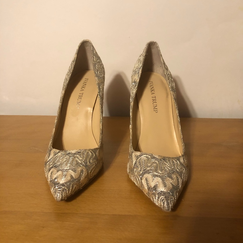 Ivanka Trump Heels Sz. 7